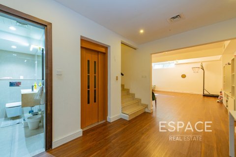 Villa til salg i Jumeirah Village Circle, Dubai, UAE 3 soveværelser, 446 kvm № 661070 - foto 13