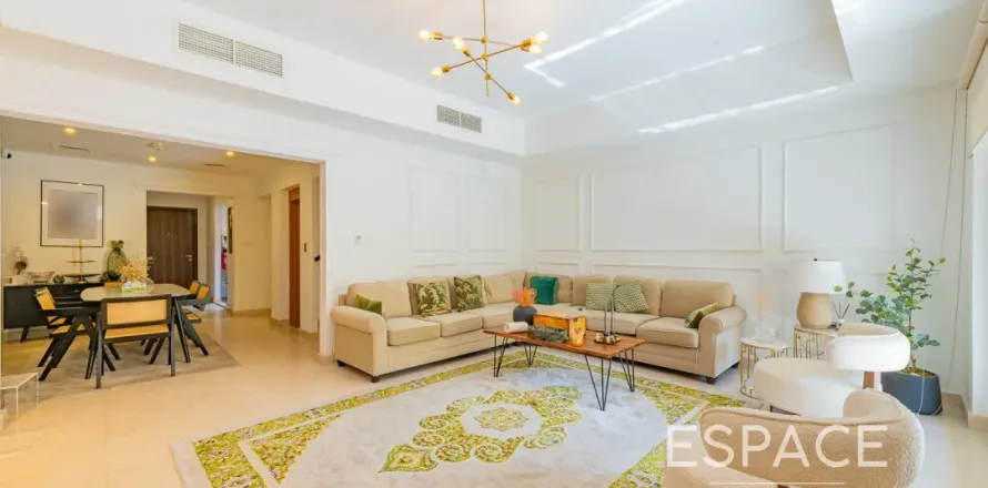 Villa i Jumeirah Village Circle, Dubai, UAE 3 soveværelser, 446 kvm № 661070