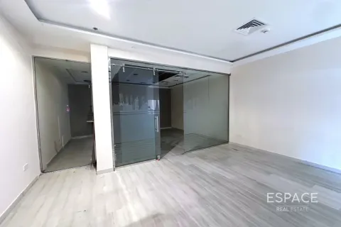 Shop til salg i Jumeirah Village Circle, Dubai, UAE 71 kvm № 661074 - foto 4