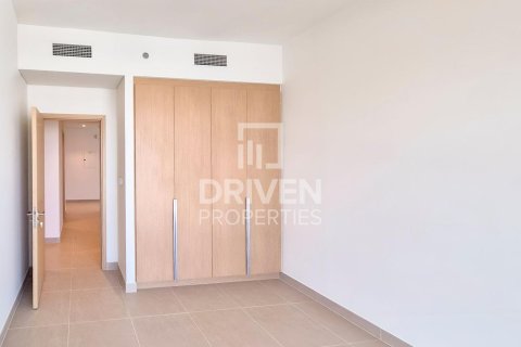 Lägenhet uthyres i Mina Rashid, Dubai, UAE 3 sovrum, 153.38 kvm Nr. 768446 - fotografi 8