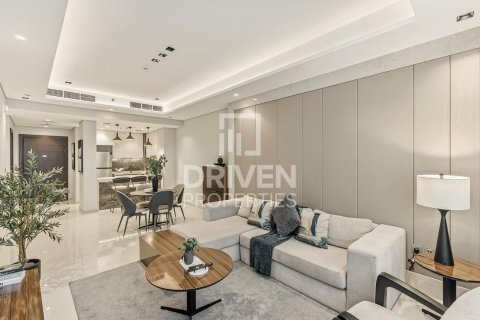 Business Bay, Dubai, BAE’de kiralık daire 2 yatak odası, 125.98 m² No 768448 - fotoğraf 1