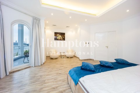 Villa til leje i Palm Jumeirah, Dubai, UAE 4 soveværelser, 684.50930400 kvm № 679692 - foto 20