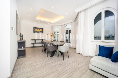 Villa til leje i Palm Jumeirah, Dubai, UAE 4 soveværelser, 684.50930400 kvm № 679692 - foto 10
