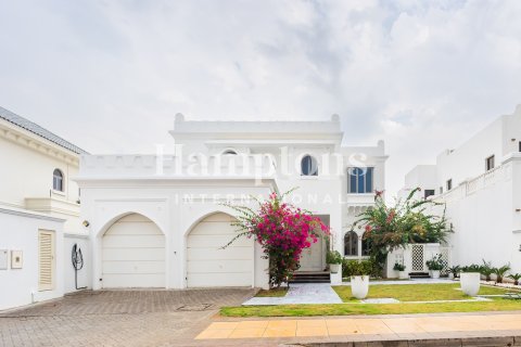 Villa til leje i Palm Jumeirah, Dubai, UAE 4 soveværelser, 684.50930400 kvm № 679692 - foto 6