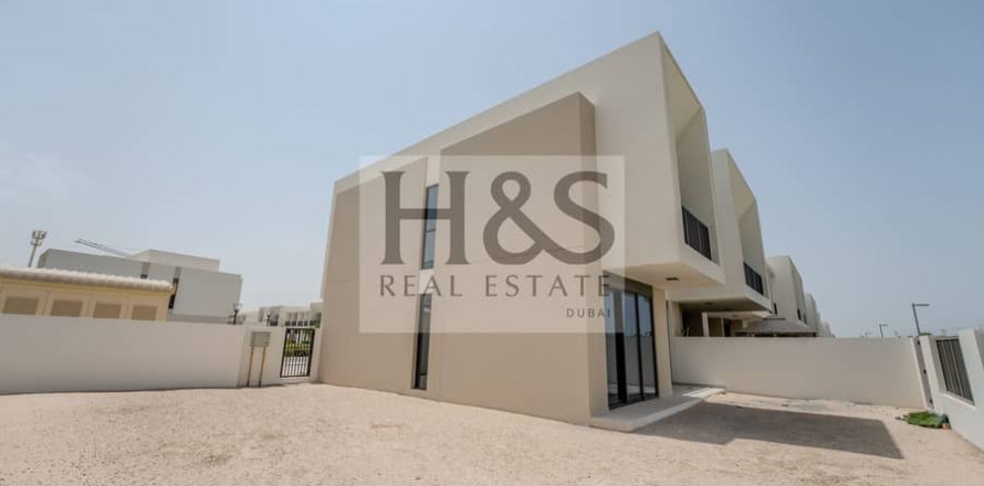 Ridamaja asukohaga Town Square, Dubai, AÜE: 4 magamistoaga, 216 m² Nr 642293