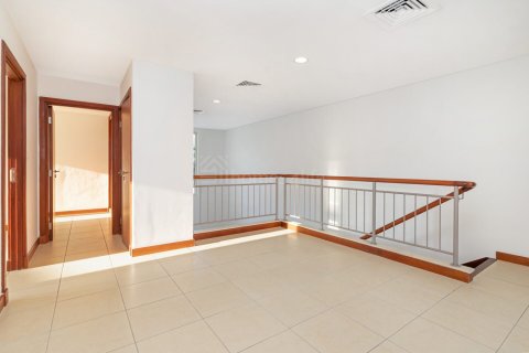 Vila u gradu Arabian Ranches, Dubai, UAE 5 spavaće sobe, 808 m2 Br. 703465 - Slika 11