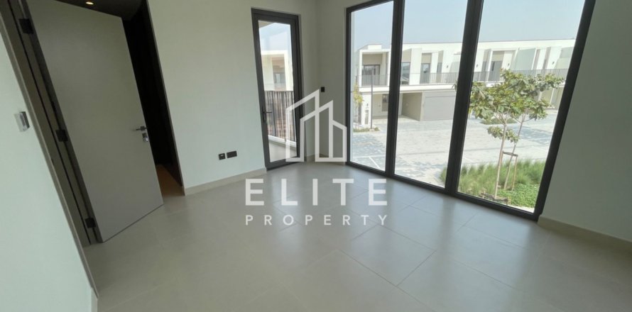 Вилла Tilal Al Ghaf, Дубай, БАӘ-да 4 жатын бөлмелер, 209 м² № 757705