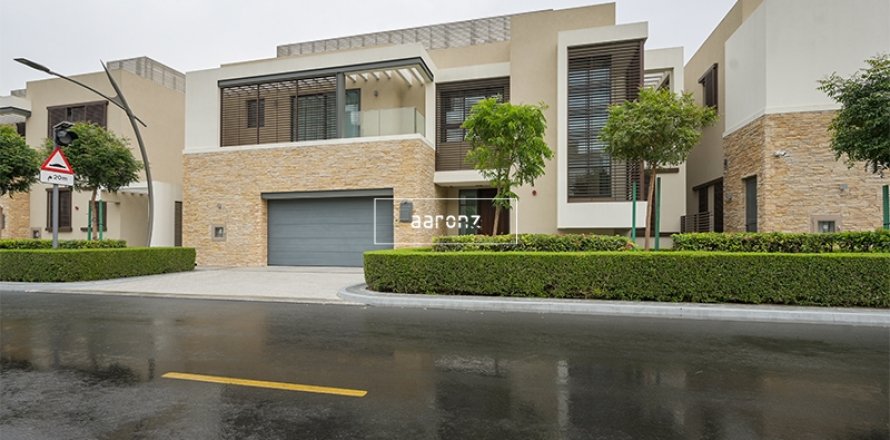 Villa i Mohammed Bin Rashid City, Dubai, Emiratene 4 soverom, 559.1 kvm nr. 640859