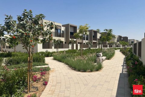 Vila di Dubai, UEA 4 kamar tidur, 241.7 m2 nomor 668663 - foto 6