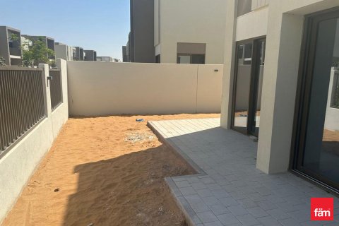 Vila di Dubai, UEA 4 kamar tidur, 241.7 m2 nomor 668663 - foto 4