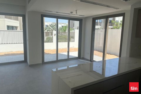 Vila di Dubai, UEA 4 kamar tidur, 241.7 m2 nomor 668663 - foto 8