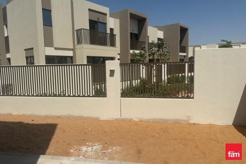 Vila di Dubai, UEA 4 kamar tidur, 241.7 m2 nomor 668663 - foto 5