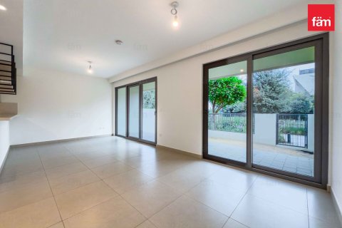 Üürile anda ridamaja asukohaga Tilal Al Ghaf, Dubai, AÜE: 3 magamistoaga, 140.9 m² Nr 668664 - pilt 3