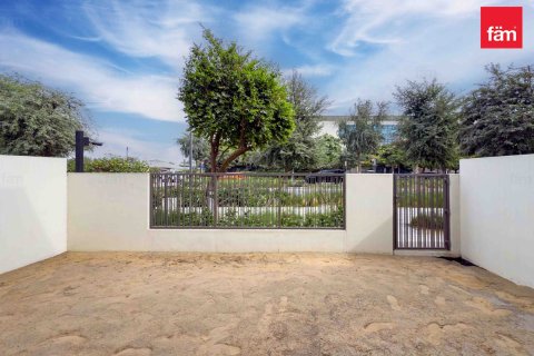 Üürile anda ridamaja asukohaga Tilal Al Ghaf, Dubai, AÜE: 3 magamistoaga, 140.9 m² Nr 668664 - pilt 28