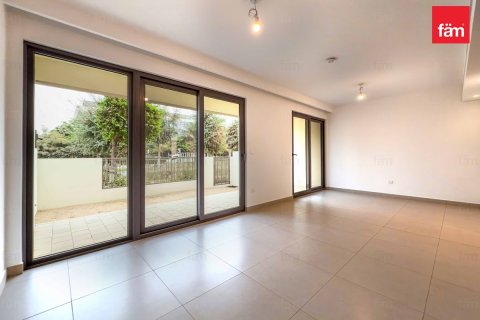 Üürile anda ridamaja asukohaga Tilal Al Ghaf, Dubai, AÜE: 3 magamistoaga, 140.9 m² Nr 668664 - pilt 2