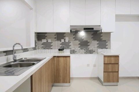 Villa in Dubai, UAE 3 bedrooms, 179 sq.m. № 668665 - photo 22