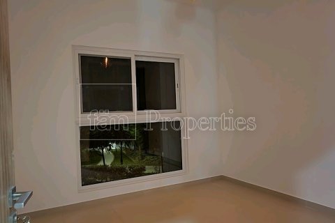 Villa in Dubai, UAE 3 bedrooms, 179 sq.m. № 668665 - photo 12