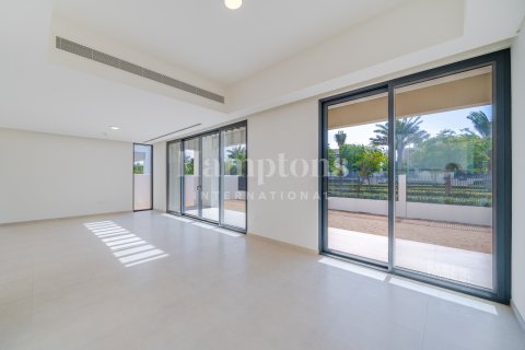 Вилла в Arabian Ranches 3, Дубай, ОАЭ 4 спальни, 380.624м2 № 714582