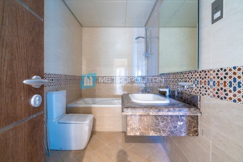 Appartement te huur in Al Raha Beach, Abu Dhabi, VAE 2 slaapkamers, 194.5 vr.m., nr 651901 - foto 14