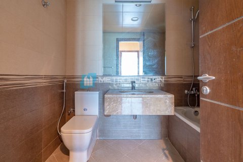 Appartement te huur in Al Raha Beach, Abu Dhabi, VAE 2 slaapkamers, 194.5 vr.m., nr 651901 - foto 13