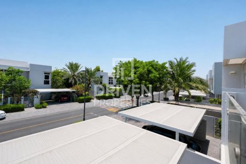 Rekkehus til leie i Mudon, Dubai, Emiratene 3 soverom, 187.66 kvm Nr. 746595 - Foto 18