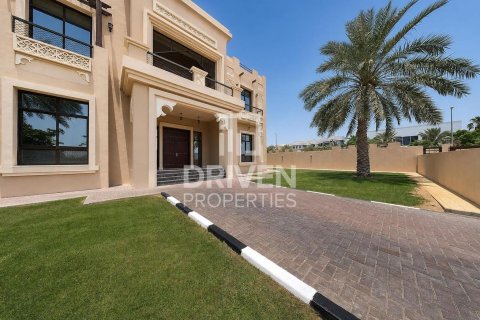 Villa itt: Al Khawaneej, Dubai, EAE, 5 hálószoba, 557.42 m², azonosító: 746598 - fénykép 24