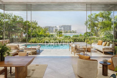 Apartment in Jumeirah, Dubai, UAE 3 bedrooms, 348.39 sq.m. № 755890 - photo 26