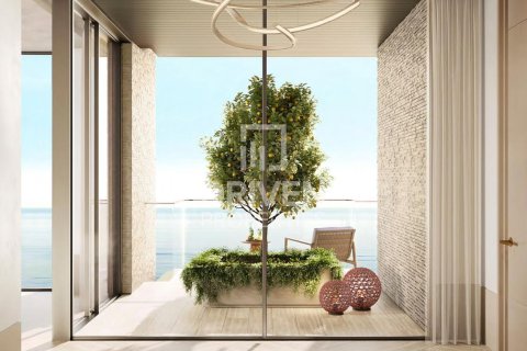 Apartment in Jumeirah, Dubai, UAE 3 bedrooms, 348.39 sq.m. № 755890 - photo 16