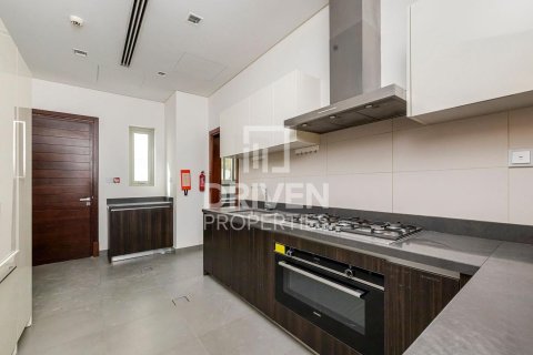 Villa te koop in Mohammed Bin Rashid City, Dubai, VAE 5 slaapkamers, 780.39 vr.m., nr 741739 - foto 6