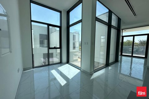 Villa sa Al Furjan, Dubai, UAE 4 silid-tulugan, 375.5 sq.m. № 668745 - larawan 6