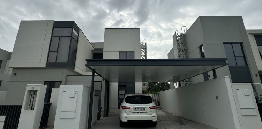 ویلا در Al Furjan، Dubai ، امارات متحده عربی 4 خوابه ، 375.5 متر مربع.  شماره 668745