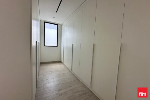 Villa sa Al Furjan, Dubai, UAE 4 silid-tulugan, 375.5 sq.m. № 668745 - larawan 5