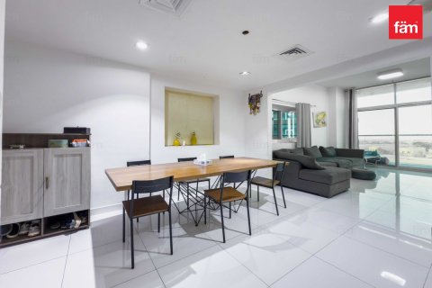 Dubai, BAE’de satılık daire 2 yatak odası, 124.9 m&sup2; No 668747 - fotoğraf 16