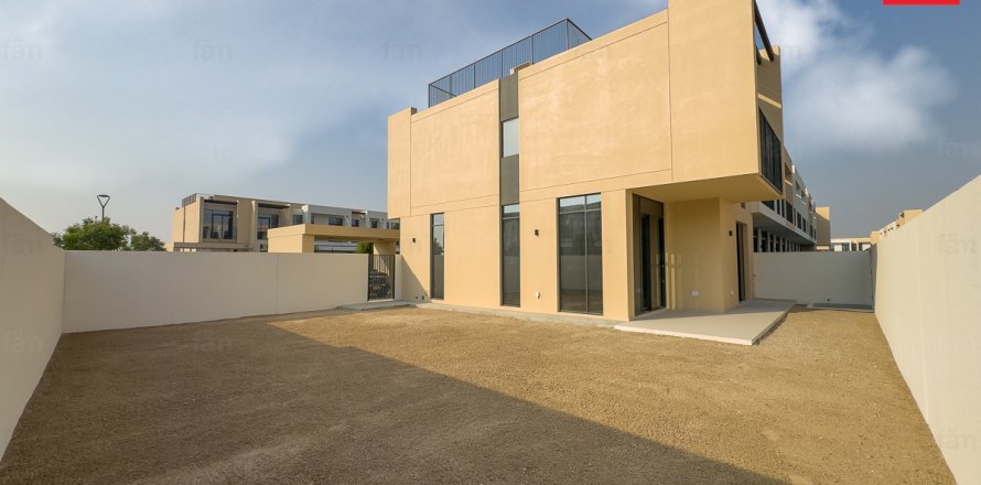 Dubai, BAE’de вилла 4 yatak odası, 357.4 m&sup2; No 668744