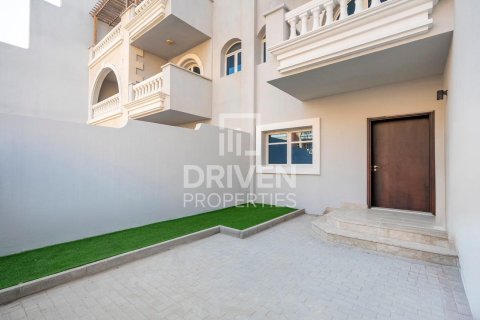 Kamienica na sprzedaż w Jumeirah Village Circle, Dubai, ZEA 4 sypialnie, 219 mkw., nr 653549 - zdjęcie 19