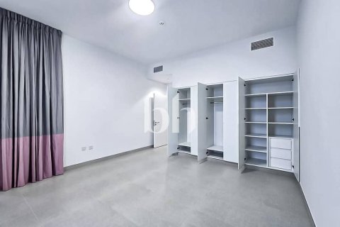 Casa urbana para venda em Tilal City, Sharjah, EAU 3 quartos, 232 m2 № 642788 - foto 1
