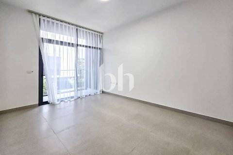 Casa urbana para venda em Tilal City, Sharjah, EAU 3 quartos, 232 m2 № 642788 - foto 14