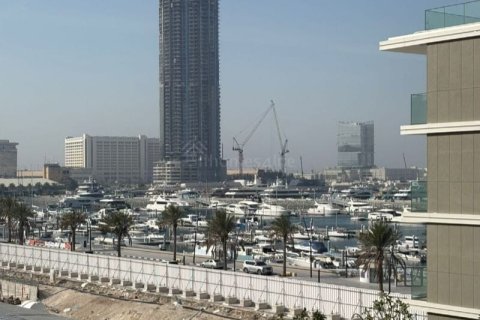 Appartamento a Mina Rashid, Dubai, EAU 2 camere da letto, 108 mq. № 706369