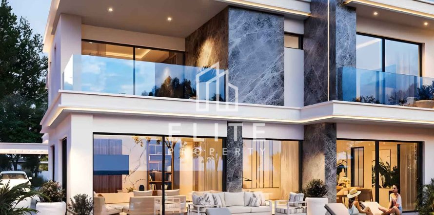 Таунхаус в Dubai Land, Дубай, ОАЭ 4 спальни, 144м2 № 736316