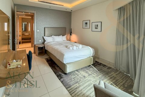 Apartament na sprzedaż w Business Bay, Dubai, ZEA 3 sypialnie, 162 mkw., nr 648244 - zdjęcie 2