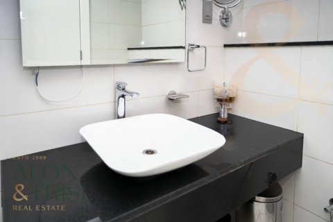 Apartman u Business Bay, Dubai, UAE 1 spavaća soba, 89 m2 Br. 648240 - fotografija 5
