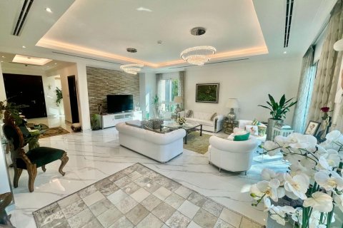 Villa i Al Barsha, Dubai, UAE 4 soveværelser, 479.66 kvm № 749011