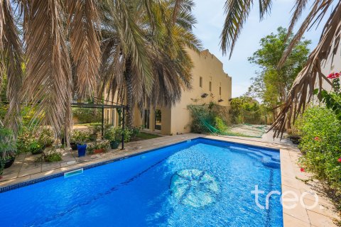 Meadows, Dubai, UAE의 빌라 침실 5개, 489.13제곱미터 번호 741008