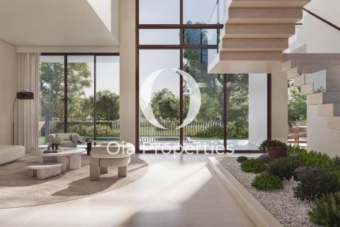 Villa en venta en Ghantoot, Abu Dhabi, EAU 4 dormitorios, 448 m2 № 644556 - foto 2