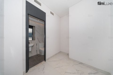 Lägenhet uthyres i Business Bay, Dubai, UAE 4 sovrum, 271.2 kvm Nr. 766348 - fotografi 16