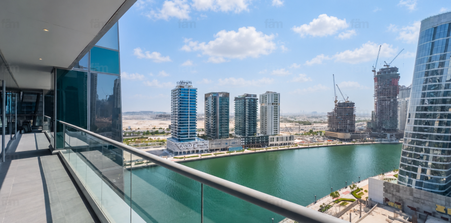 Lägenhet i Business Bay, Dubai, UAE 4 sovrum, 271.2 kvm Nr. 766348