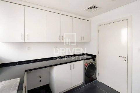 Leilighet til leie i DAMAC Hills (Akoya by DAMAC), Dubai, Emiratene 2 soverom, 157 kvm Nr. 684655 - Foto 16