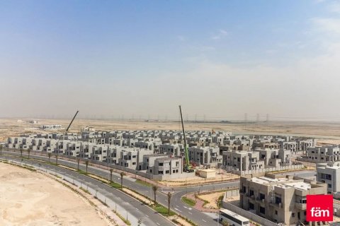 Terreno en venta en Jebel Ali, Dubai, EAU 922.6 m2 № 669895 - foto 11