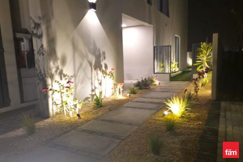 Rekkehus til leie i Dubai, Emiratene 3 soverom, 252 kvm Nr. 669896 - Foto 3