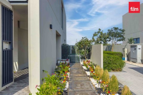 טאונהאוס להשכרה ב Dubai, איחוד האמירויות  3 חדרי שינה, 252 מ"ר, מספר 669896 - תמונה 22